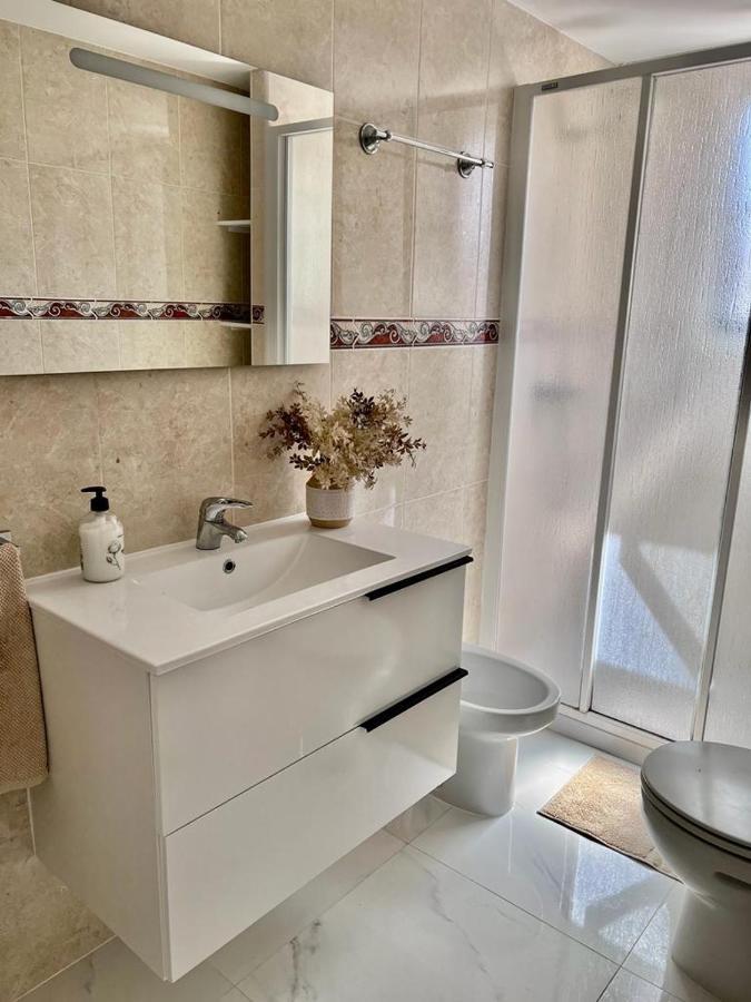 Apartamento Veracruz - Primera Linea De Playa Benidorm Ngoại thất bức ảnh